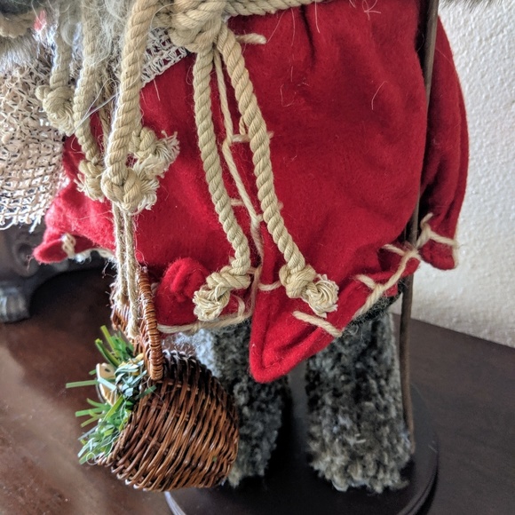 Santa clause doll on stand 16.5 in tall - Picture 5 of 8